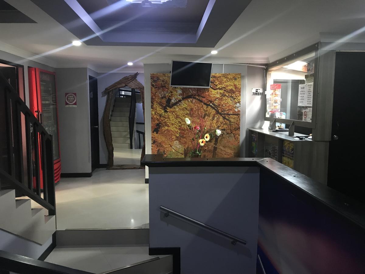 Hotel Calipso Marinilla Bagian luar foto